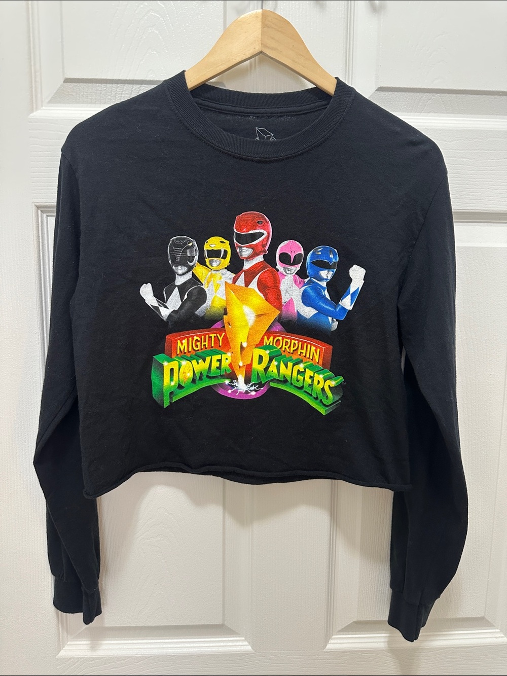 Mighty Morphin Power Rangers Black Graphic Womens Long-Sleeve Crop Top